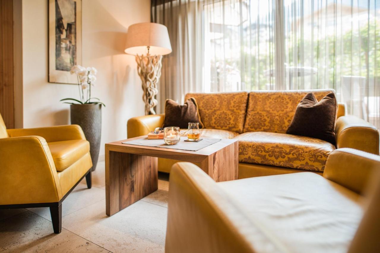 Hotel Resmairhof Schenna Extérieur photo