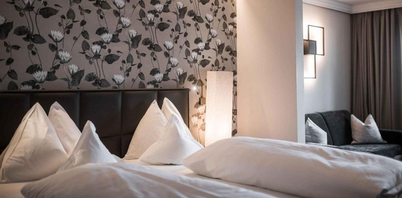 Hotel Resmairhof Schenna Extérieur photo